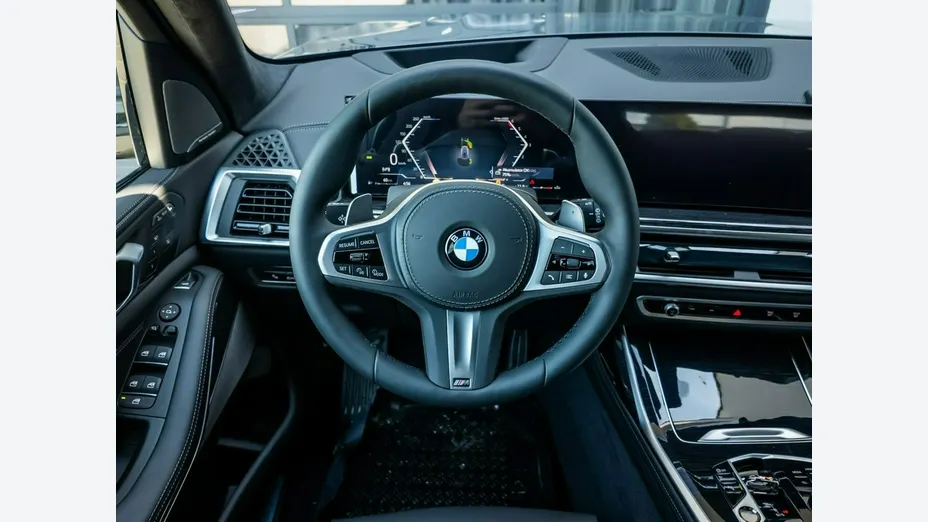 BMW X7 -