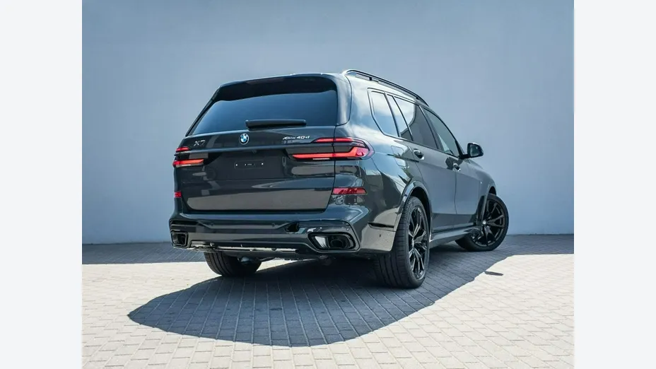 BMW X7 -