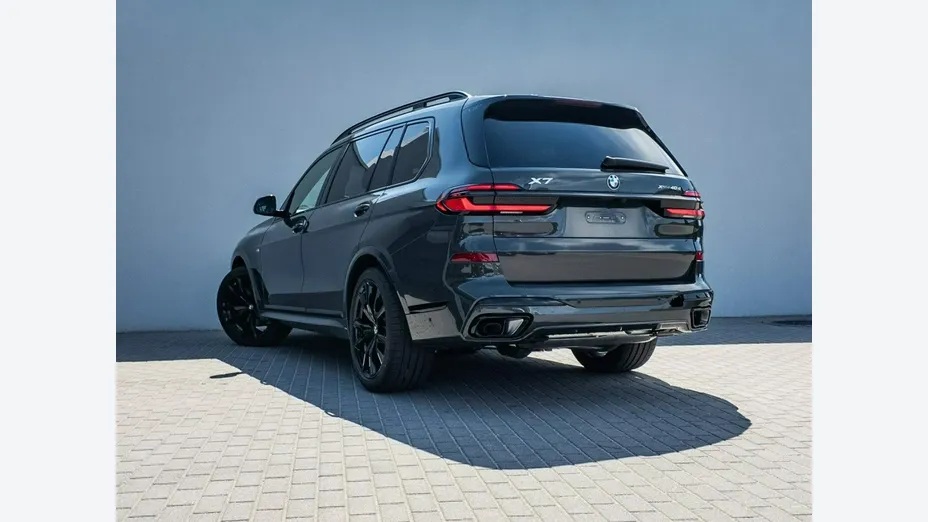 BMW X7 -