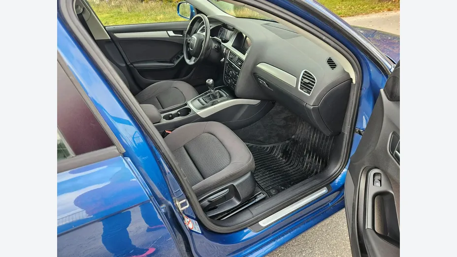 AUDI A4 Avant -