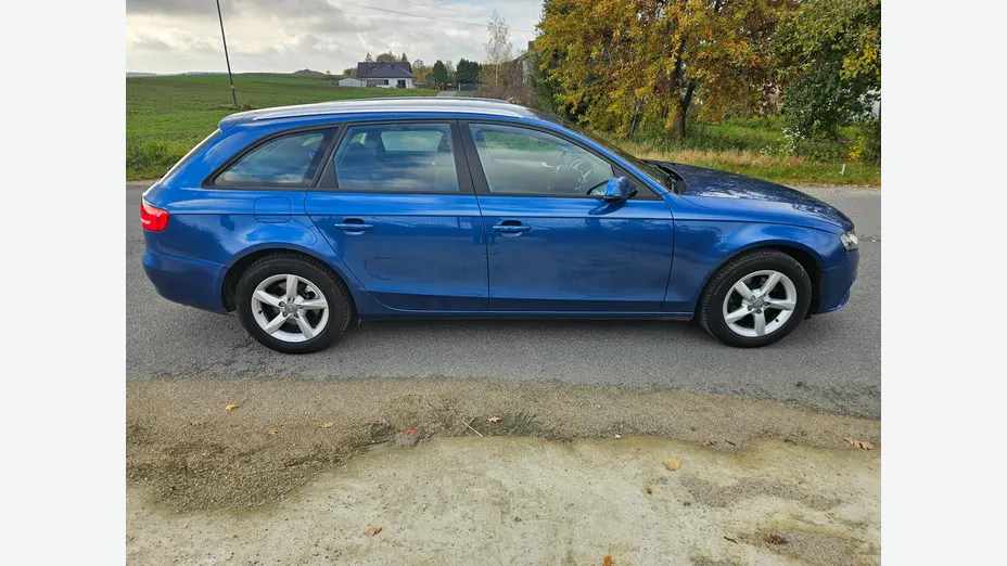 AUDI A4 Avant -