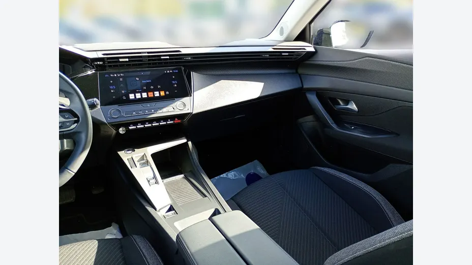 PEUGEOT 308 -