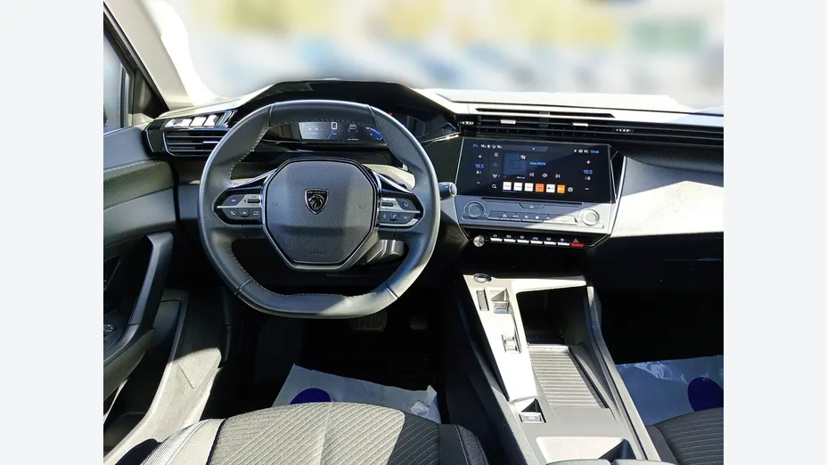 PEUGEOT 308 -