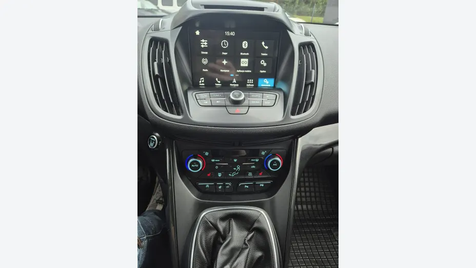 FORD Kuga -