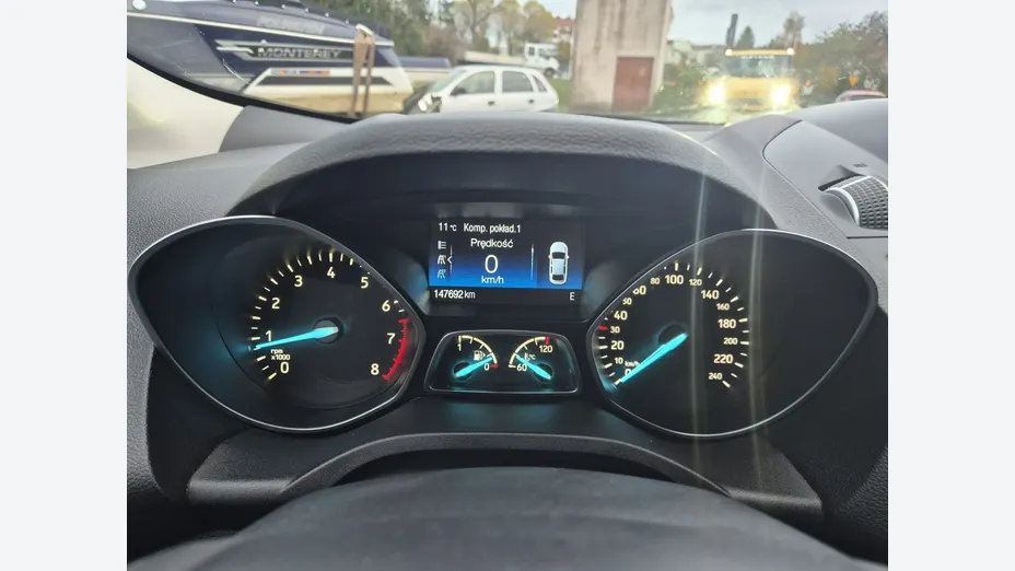 FORD Kuga -