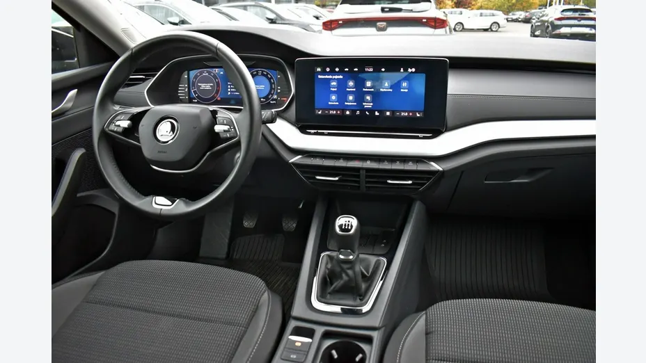 SKODA Octavia -