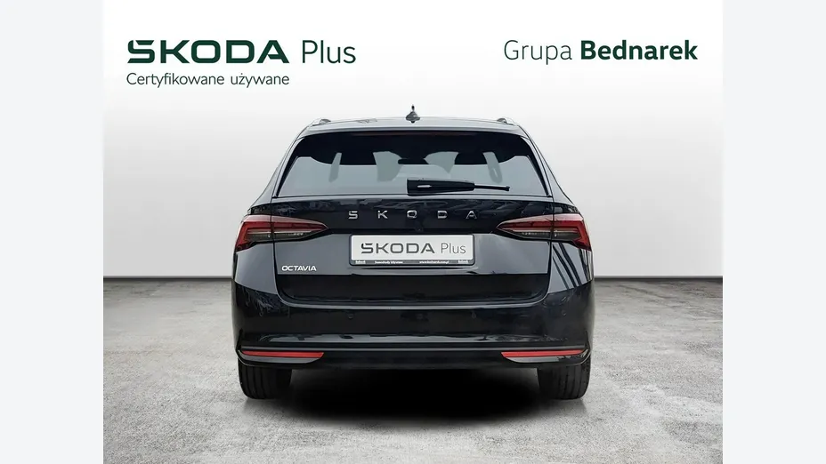 SKODA Octavia -