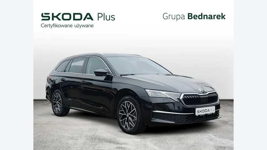 SKODA Octavia -
