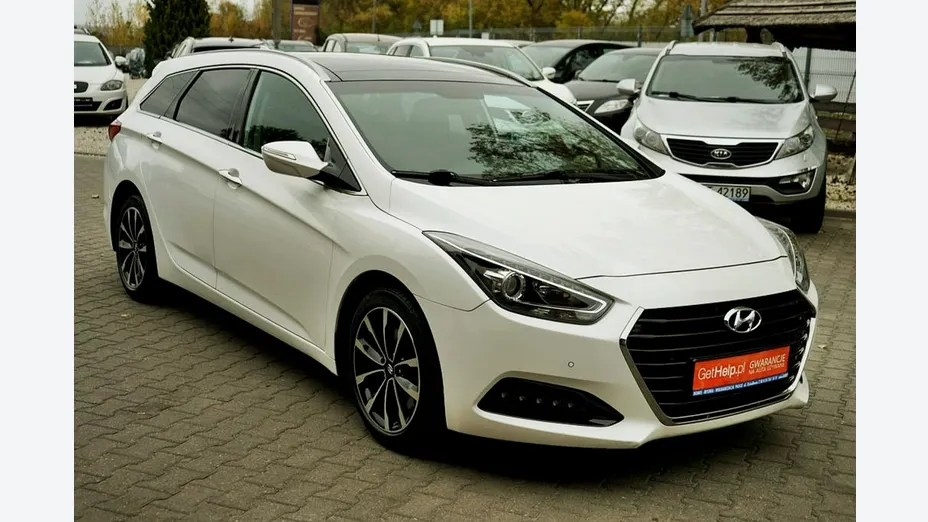 HYUNDAI i40 -