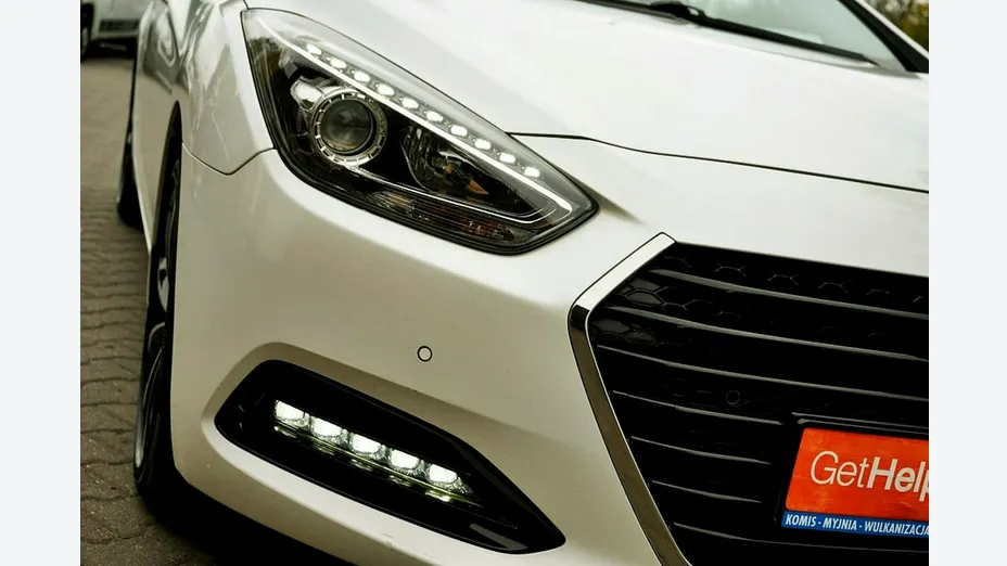 HYUNDAI i40 -