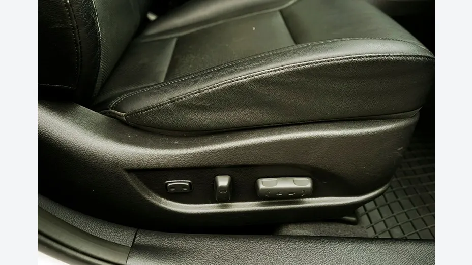 HYUNDAI i40 -