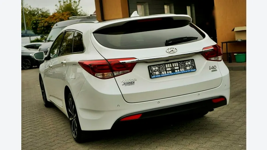 HYUNDAI i40 -