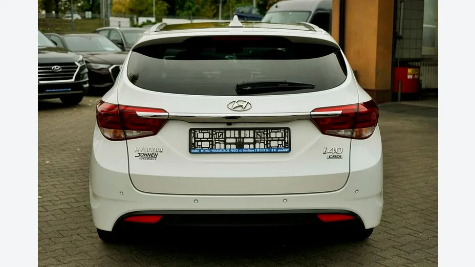 HYUNDAI i40 -