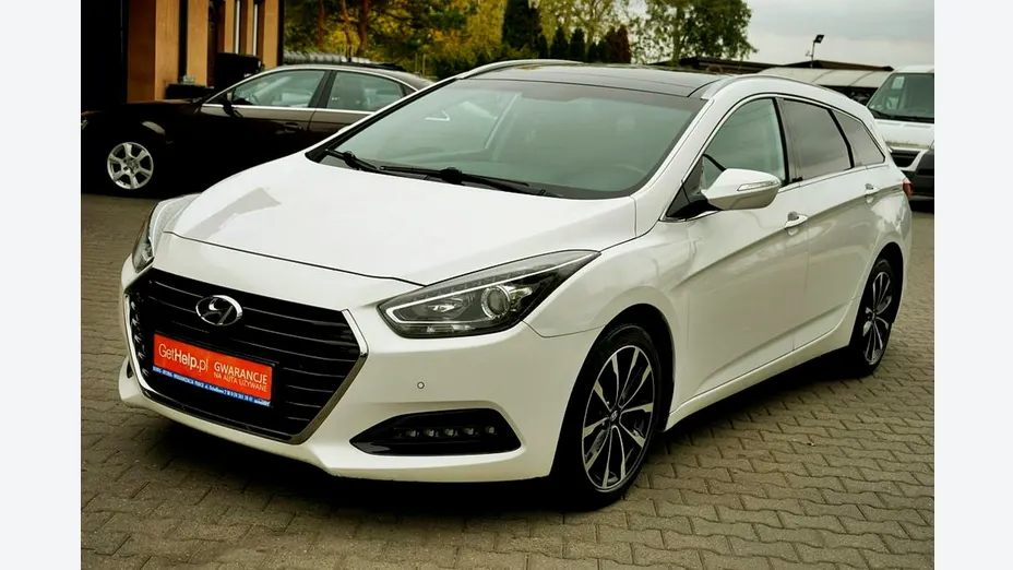 HYUNDAI i40 -
