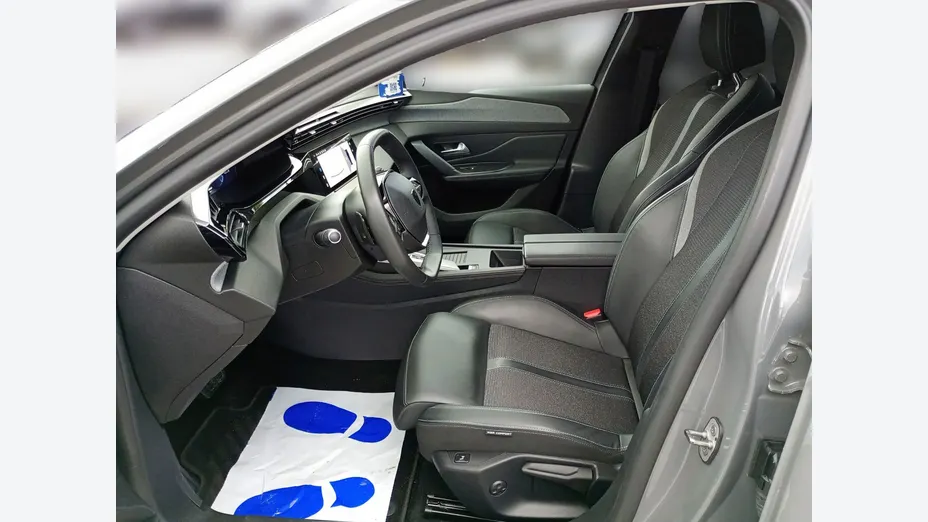 PEUGEOT 308 -