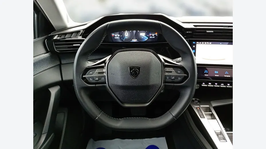 PEUGEOT 308 -
