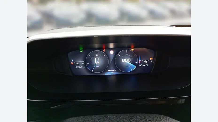PEUGEOT 308 -