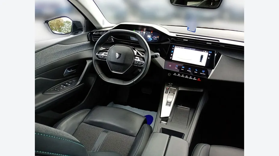 PEUGEOT 308 -