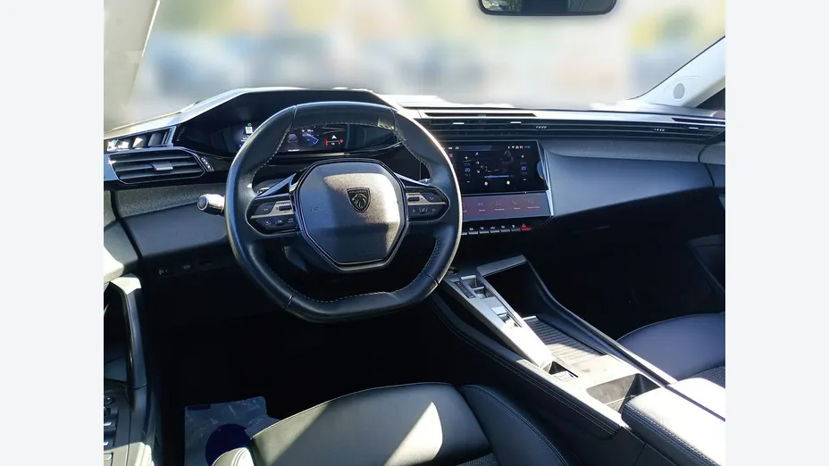 PEUGEOT 308 -