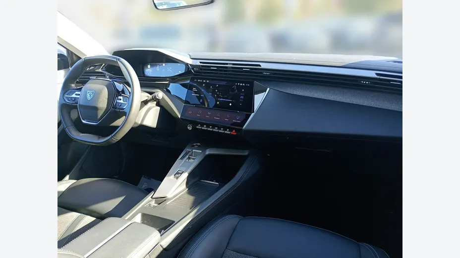 PEUGEOT 308 -