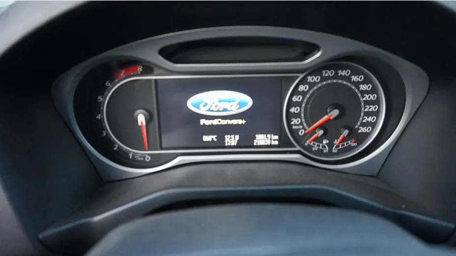 FORD Mondeo -
