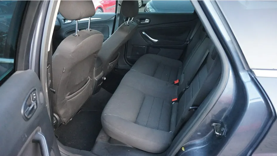 FORD Mondeo -