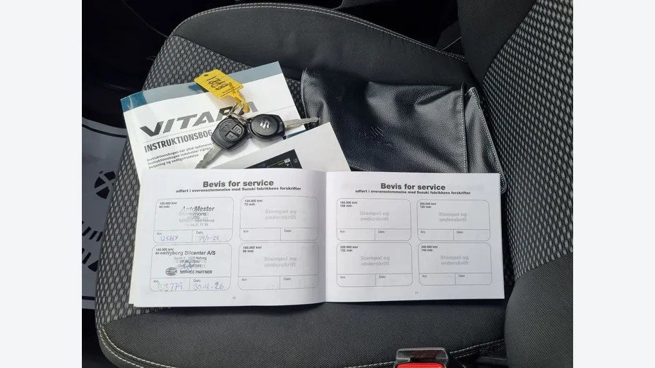 SUZUKI Vitara -