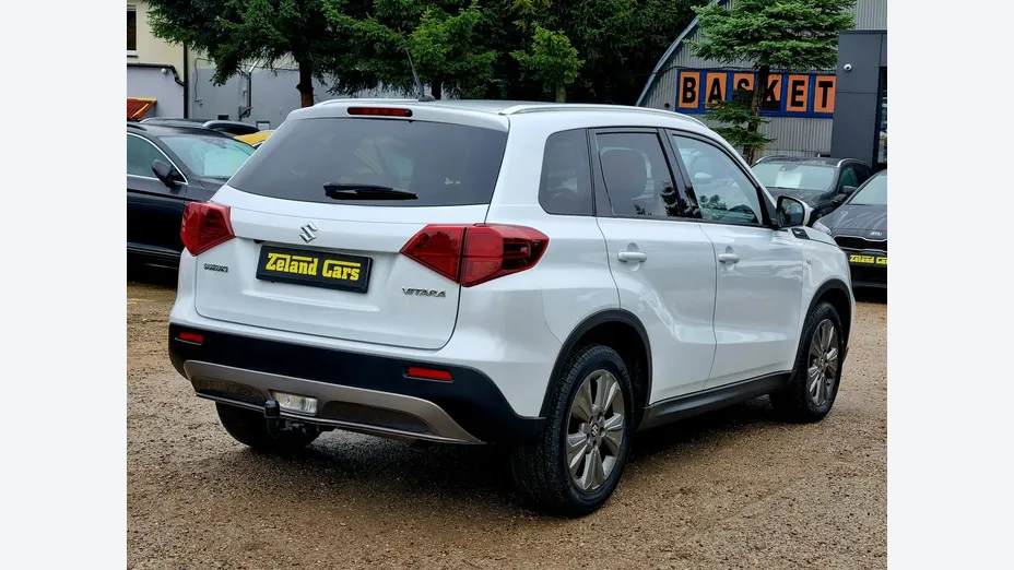 SUZUKI Vitara -