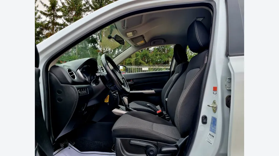 SUZUKI Vitara -