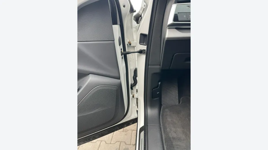 AUDI Q7 -