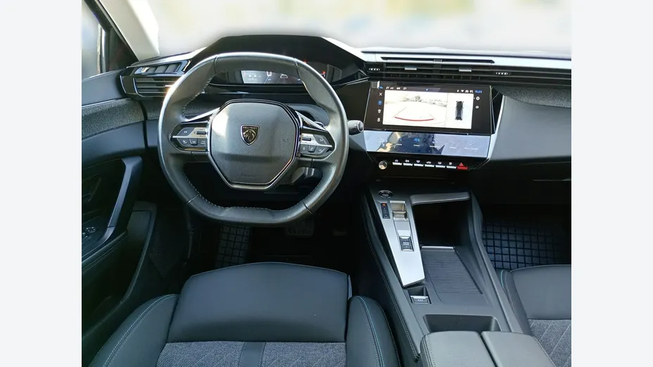 PEUGEOT 408 -