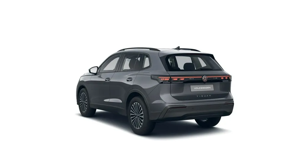 VOLKSWAGEN Tiguan -
