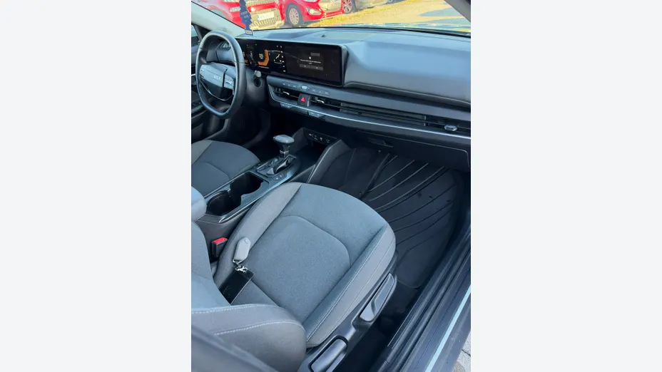 KIA K4 -