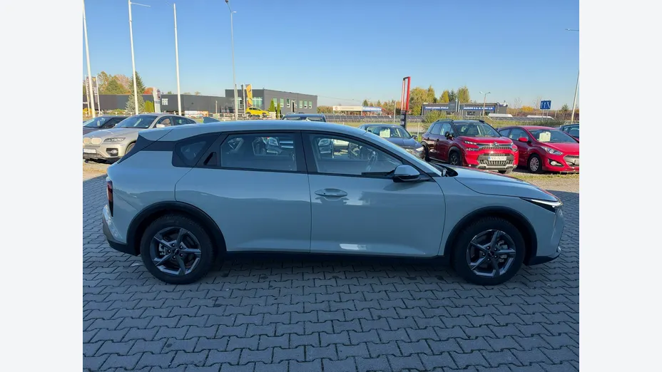 KIA K4 -