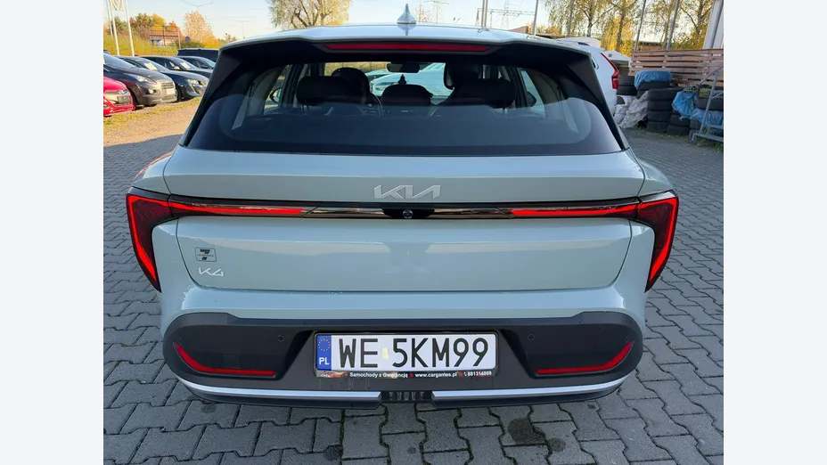 KIA K4 -