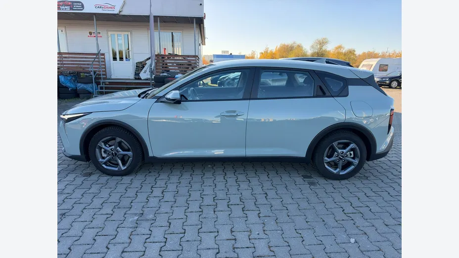 KIA K4 -