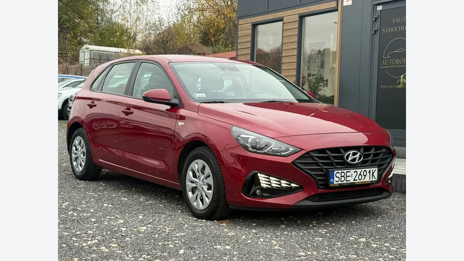 HYUNDAI i30 -