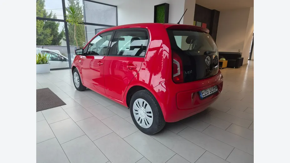 VOLKSWAGEN up! -