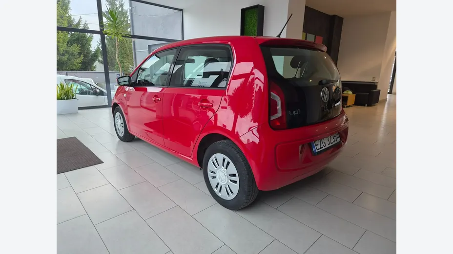 VOLKSWAGEN up! -