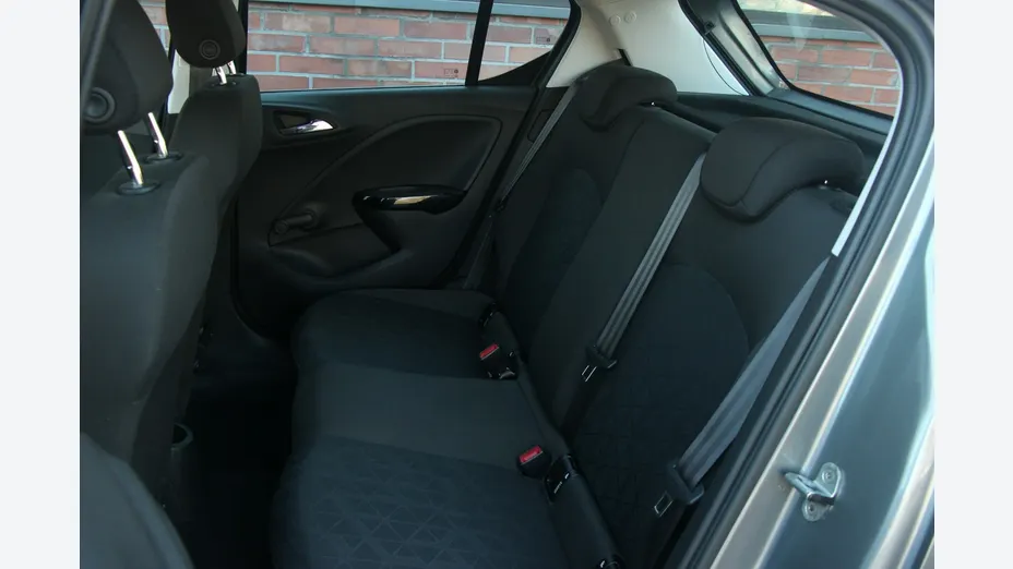 OPEL Corsa -