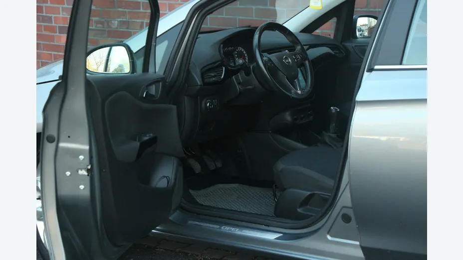OPEL Corsa -