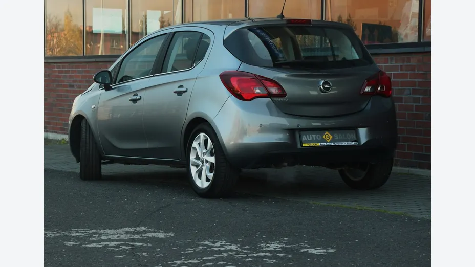 OPEL Corsa -