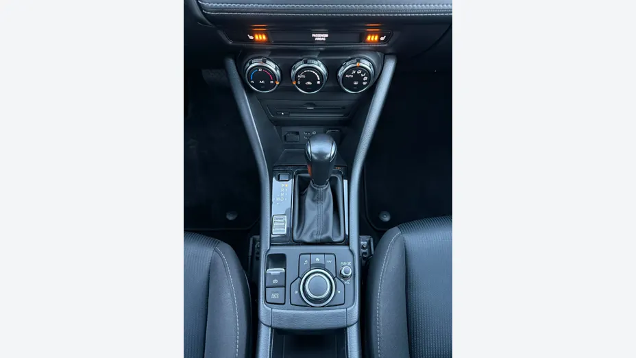 MAZDA CX-3 -