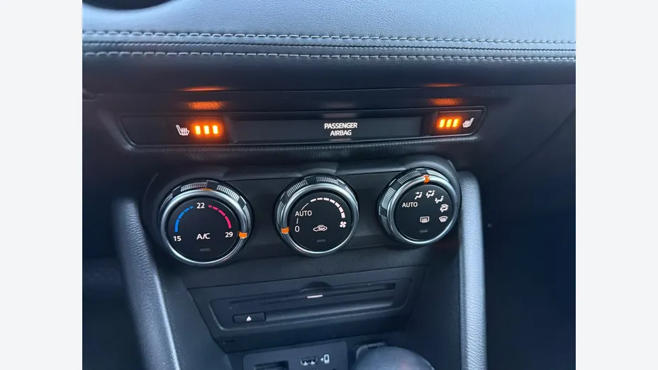 MAZDA CX-3 -