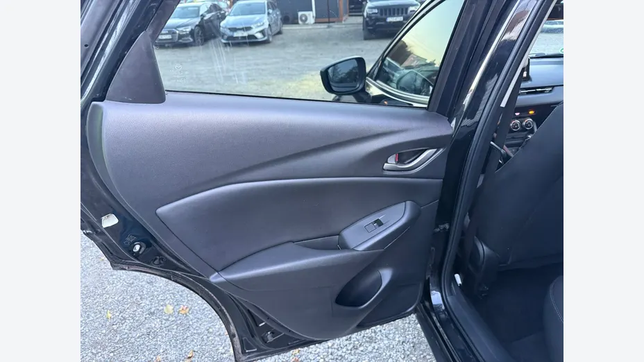MAZDA CX-3 -