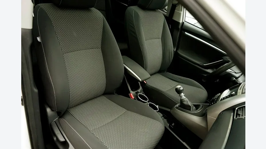 TOYOTA Verso -