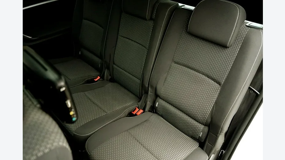 TOYOTA Verso -