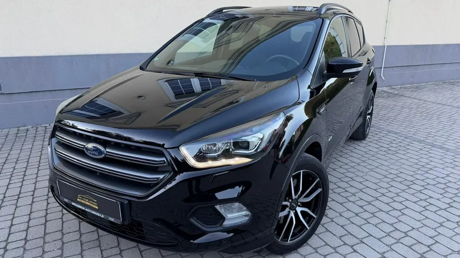 FORD Kuga -