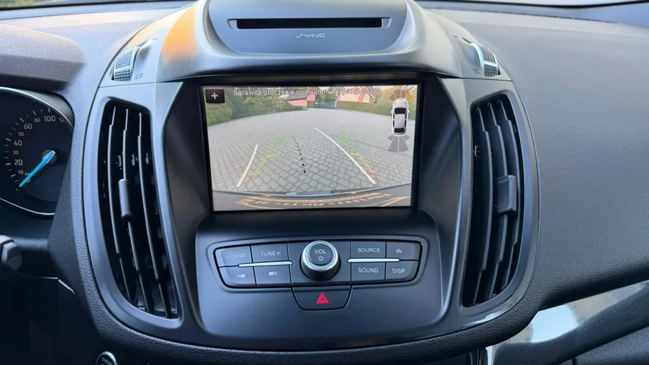 FORD Kuga -