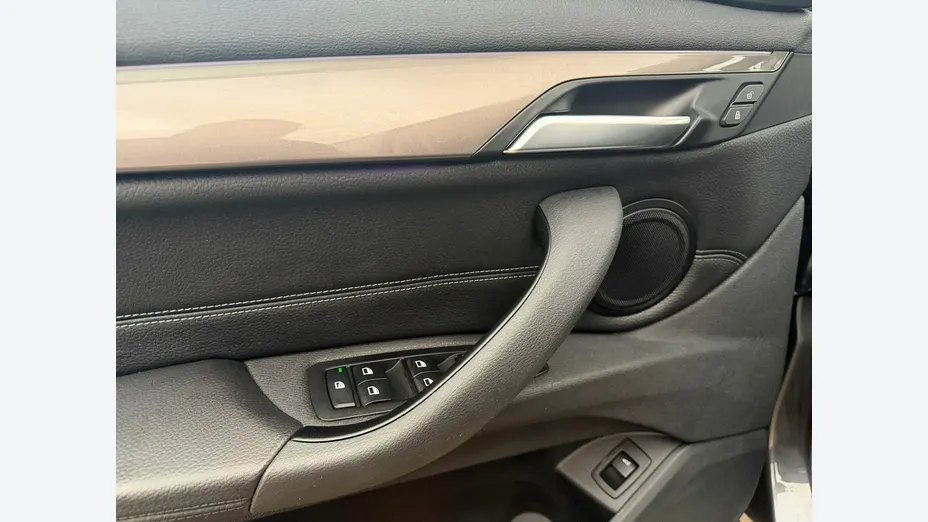 BMW X1 -